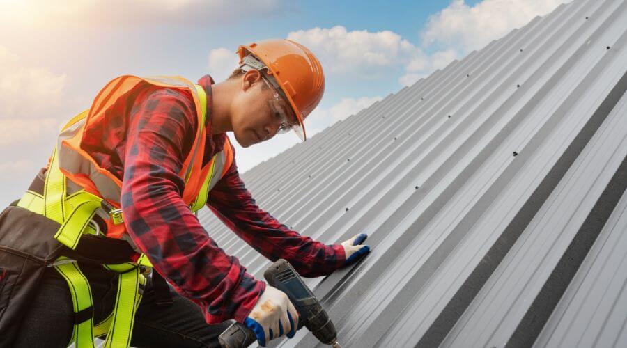 Professional New roof installation in Freeport, IL